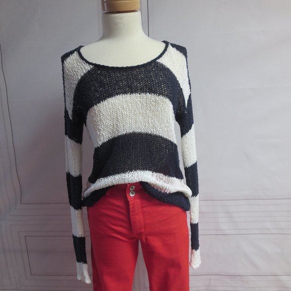 🍒Talula open knit sweater